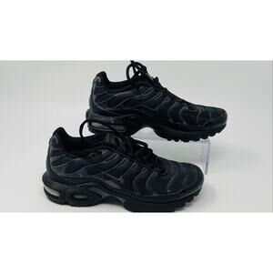 Nike Air Max Plus 5.5y